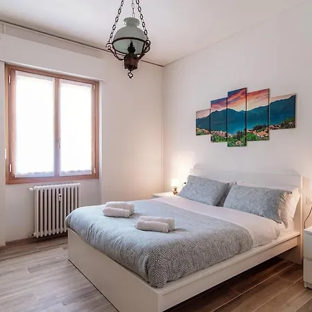 Sweet On The Lake - Downtown Apartment